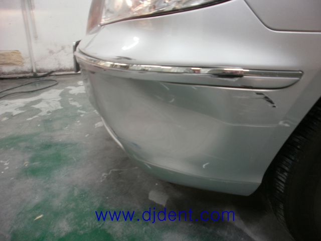 그랜져차량 범퍼외형복원입니다